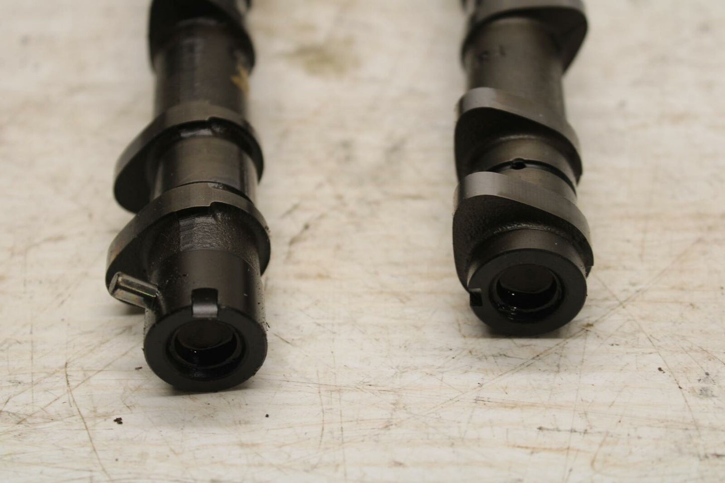 04-05 SUZUKI GSXR600 CAMSHAFT CAMS CAM SHAFTS  BB245