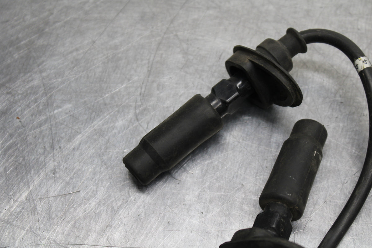 78 SUZUKI GS550E IGNITION COILS COIL SPARK PLUG CAPS BB133