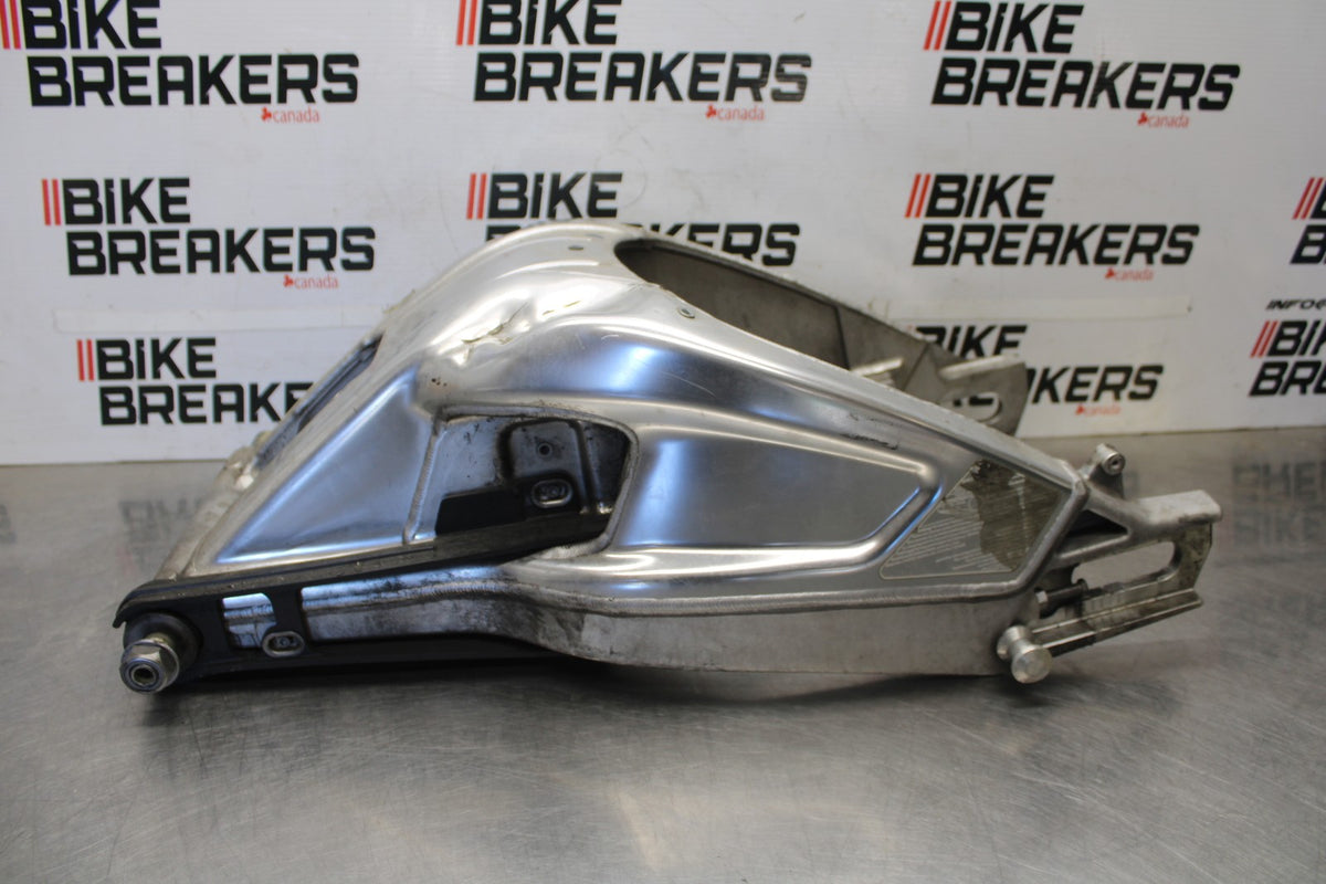 10-11 BMW S1000RR REAR SWINGARM BACK SUSPENSION SWING ARM BB941
