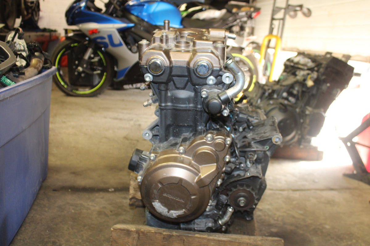 16 HONDA CB500F ABS ENGINE MOTOR BB930