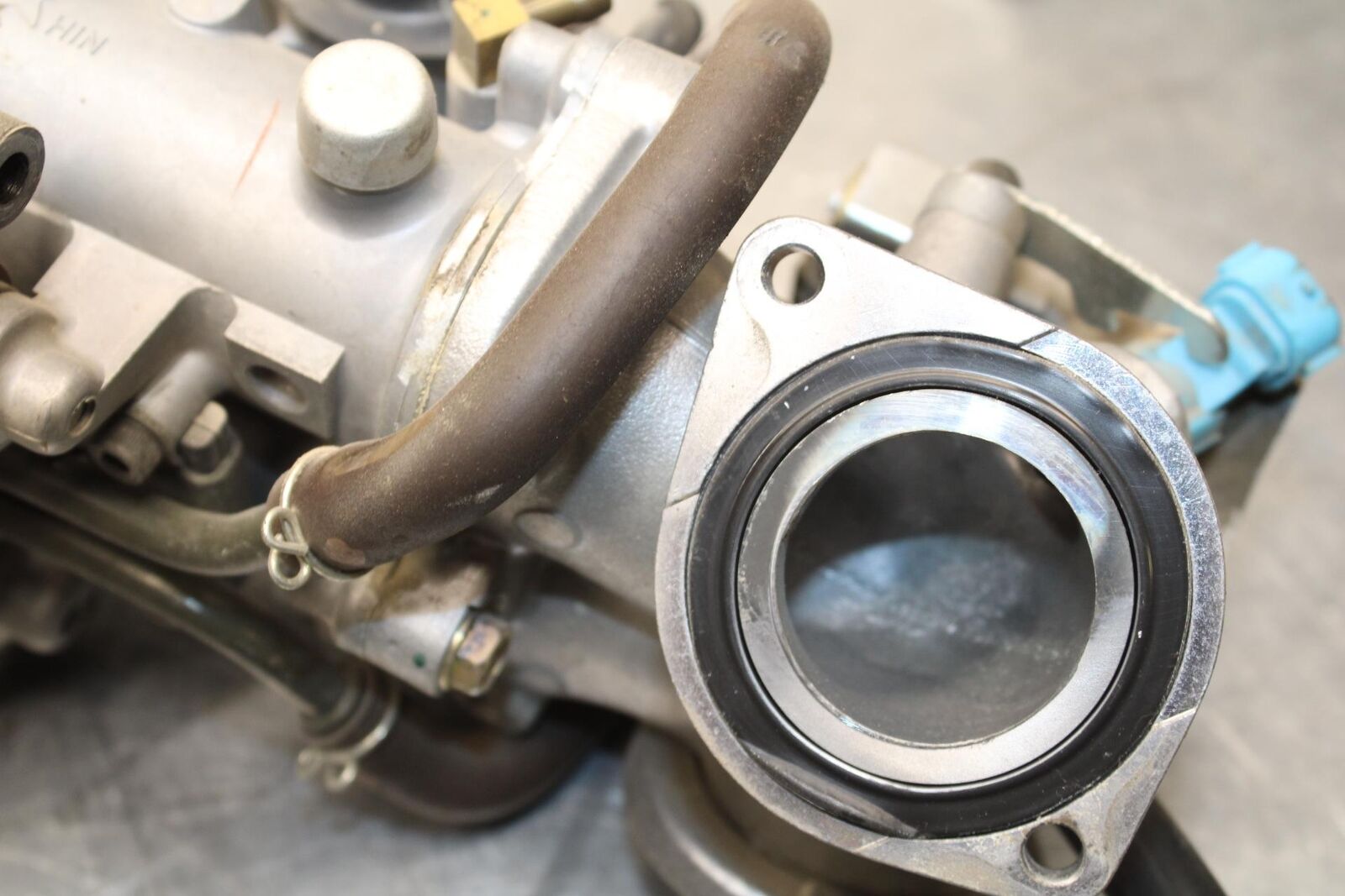 2005 Kawasaki Vulcan 1600 VN1600A Classic THROTTLE BODY BODIES BB573