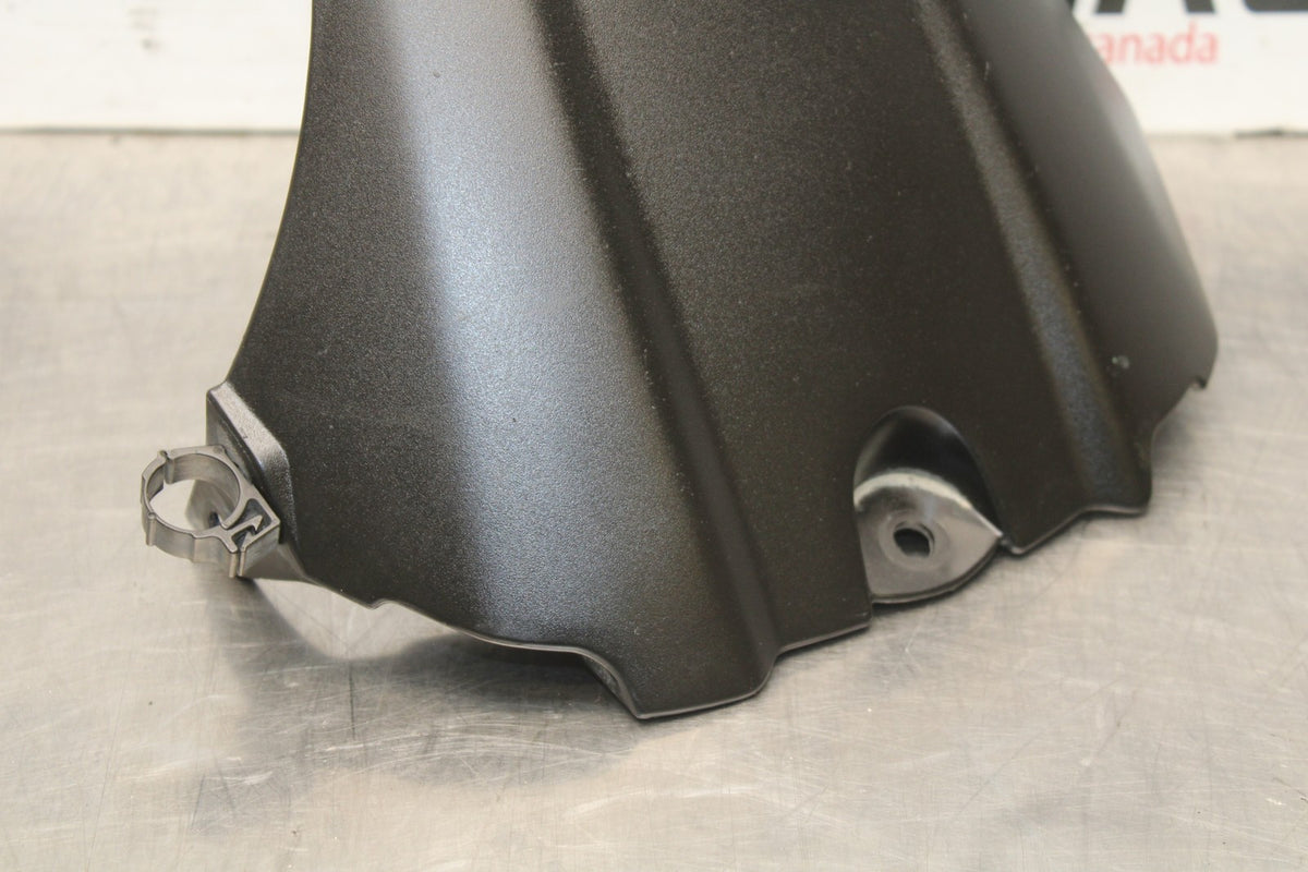 05-06 SUZUKI GSXR1000 REAR BACK WHEEL TIRE HUGGER FENDER BB857