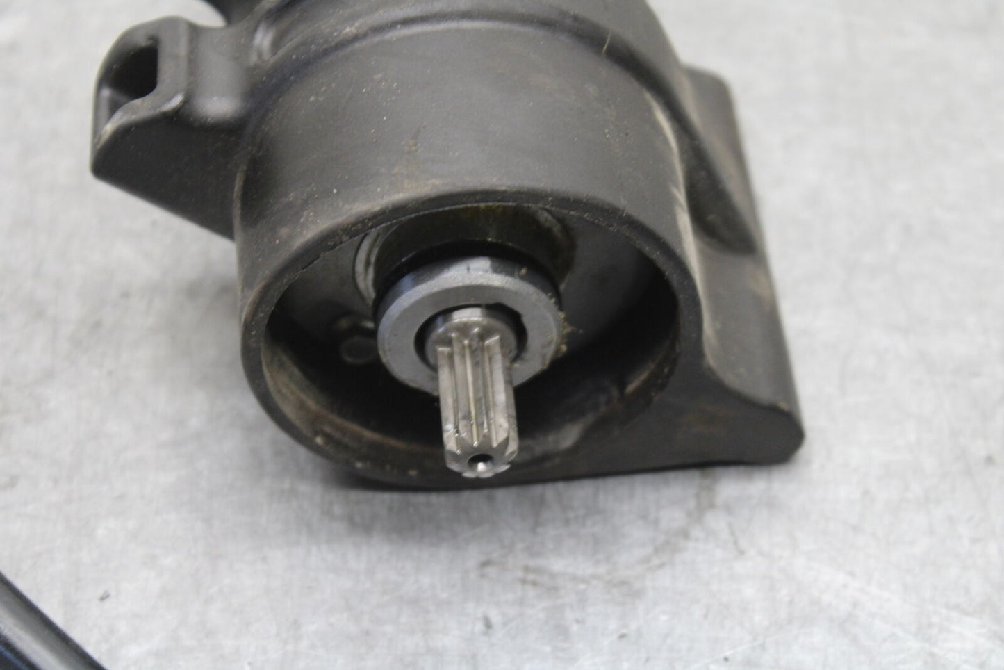22-24 YAMAHA XSR900 ENGINE STARTING STARTER MOTOR -DC 12V BB683