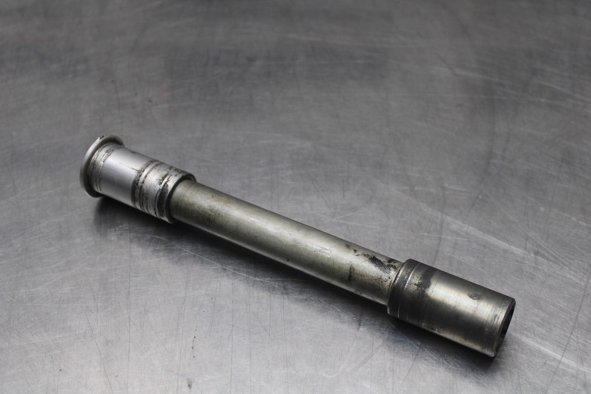 04-05 SUZUKI GSXR600 FRONT WHEEL RIM AXLE PIVOT BOLT BB792