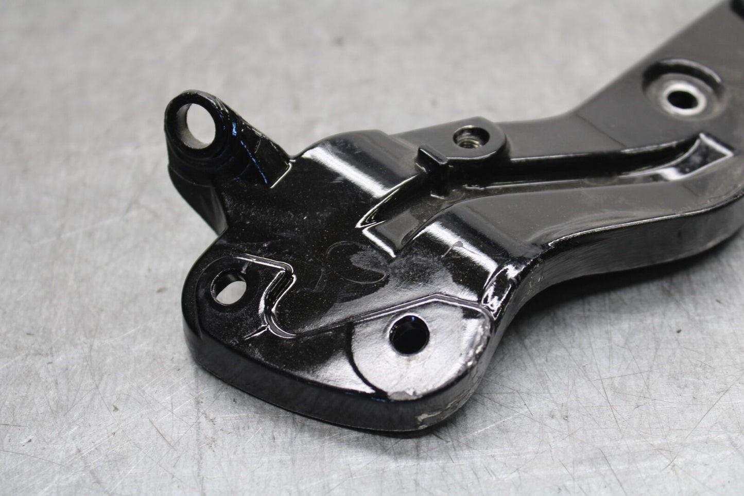 11-12 KAWASAKI NINJA 400 EX400 C UPPER FAIRING MIRROR GAUGES STAY BRACKET BB358