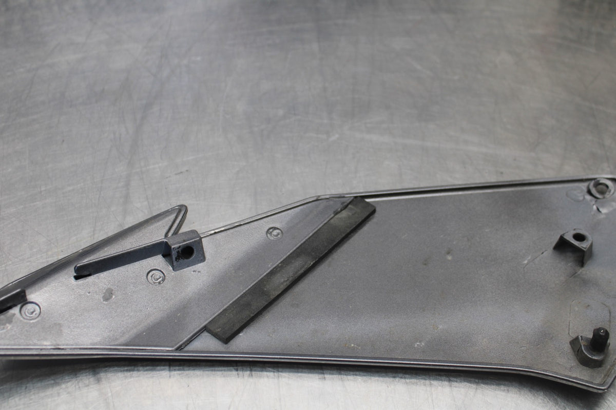 16 APRILIA TUONO V4 1100 RIGHT FRONT UPPER MID SIDE FAIRING COWL PLASTIC BB905