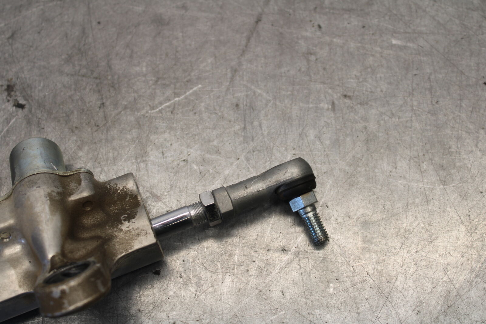 11-24 SUZUKI GSXR750 STEERING DAMPER STABILIZER BB687