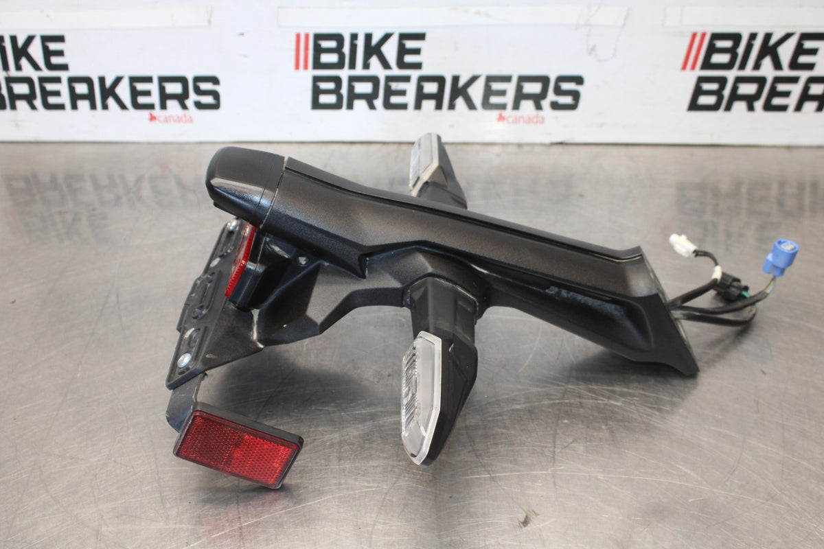 22 KAWASAKI NINJA ZX6R ZX636 ABS 40TH ANNIVERSARY REAR BACK FENDER LIGHTS BB911