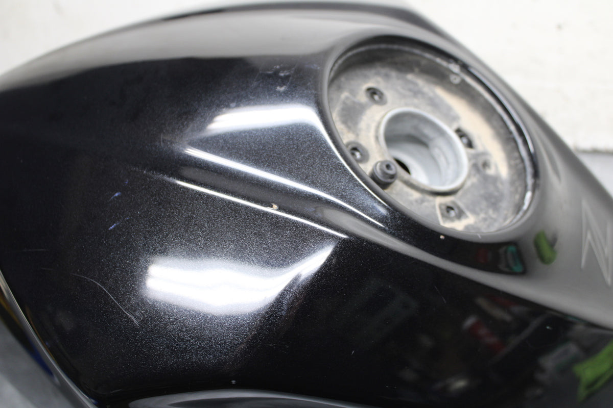 19-22 KAWASAKI Z400 GAS TANK FUEL CELL PETROL RESERVOIR BB708