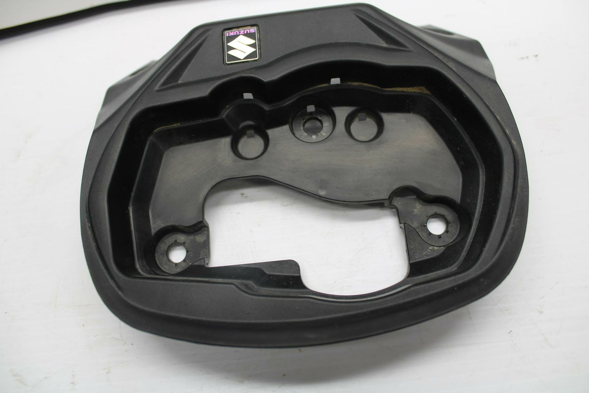 13-16 SUZUKI BANDIT 1250S  CLUSTER GAUGE INSTRUMENT CLUSTER TRIM PANEL BB238