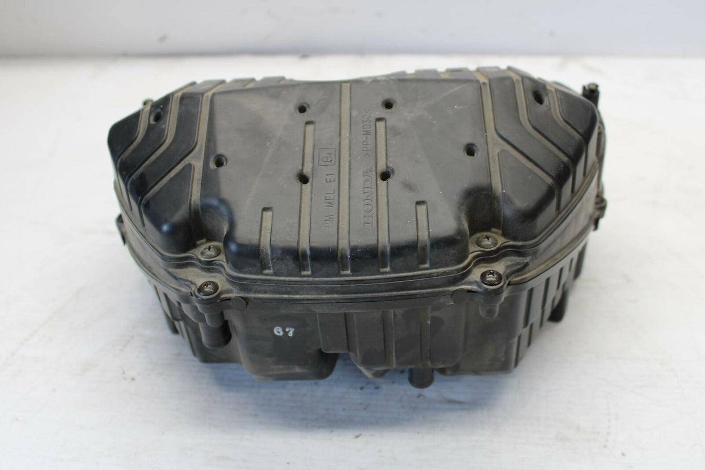 04-05 HONDA CBR1000RR AIRBOX AIR INTAKE FILTER BOX BB285