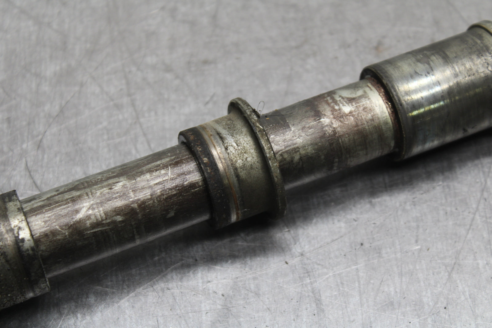 00-02 KAWASAKI NINJA ZX6R FRONT WHEEL RIM AXLE PIVOT BOLT BB750