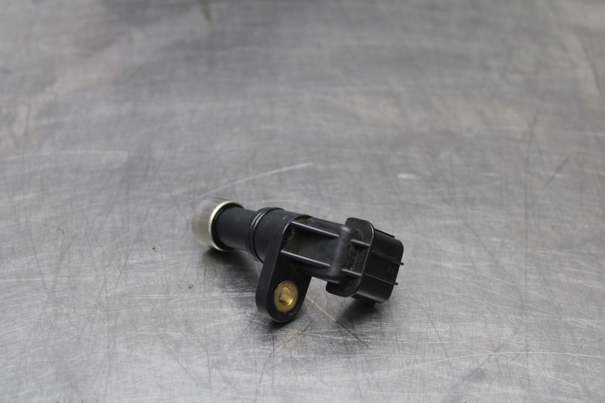 08 KAWASAKI NINJA ZX10R SPEED SPEEDOMETER SENSOR BB902