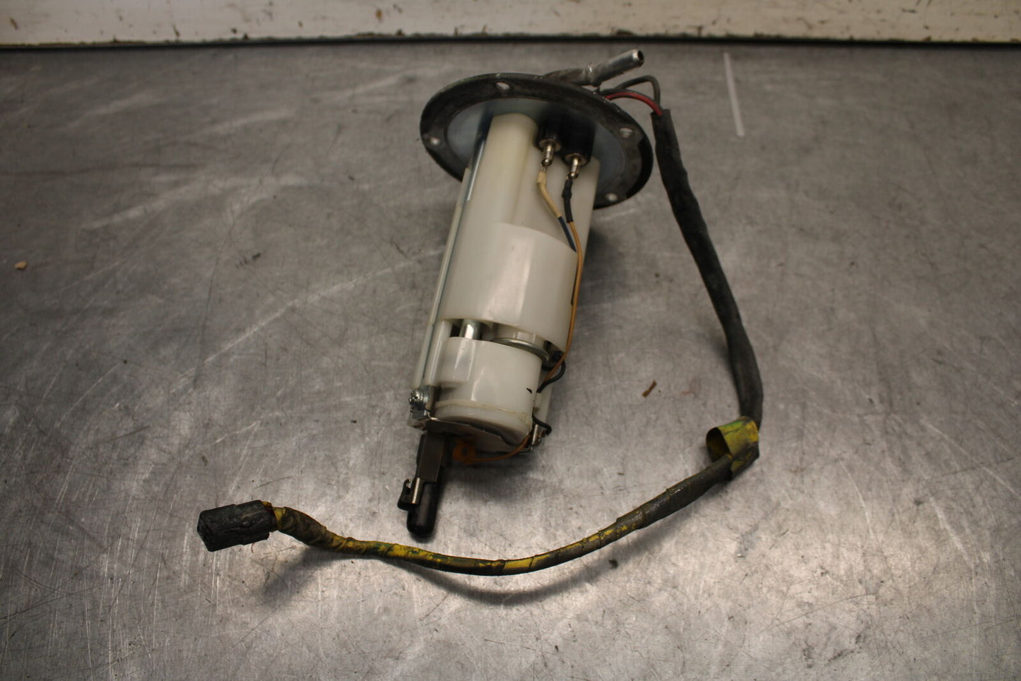 09-12 KAWASAKI NINJA ZX6R FUEL PUMP GAS PETROL SENDER UNIT 49040-0023 BB656