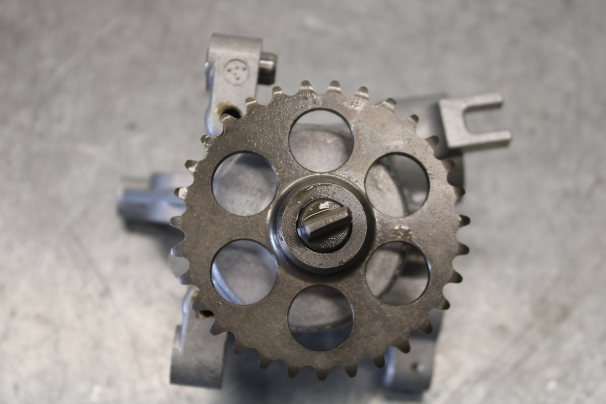 08-09 YAMAHA YZF R6S ENGINE MOTOR OIL PUMP  BB690