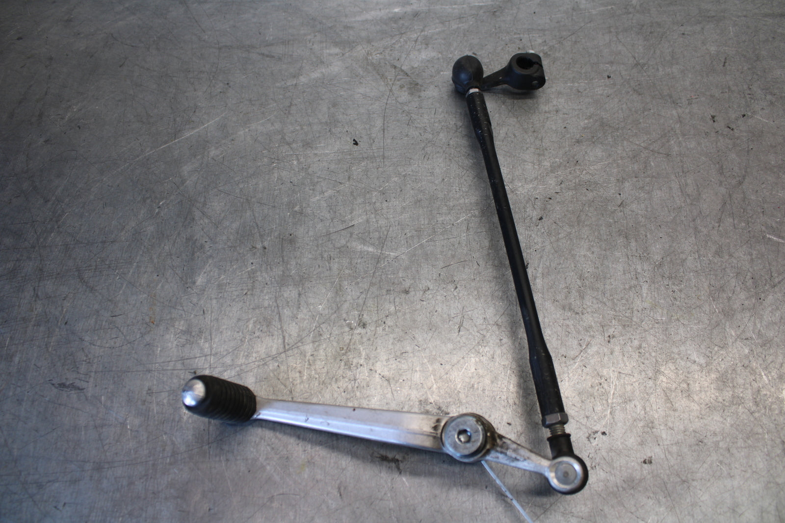 08-16 YAMAHA YZF R6 SHIFTER LINKAGE SHIFT LINK PEDAL 2C0-18110-01-00 BB665