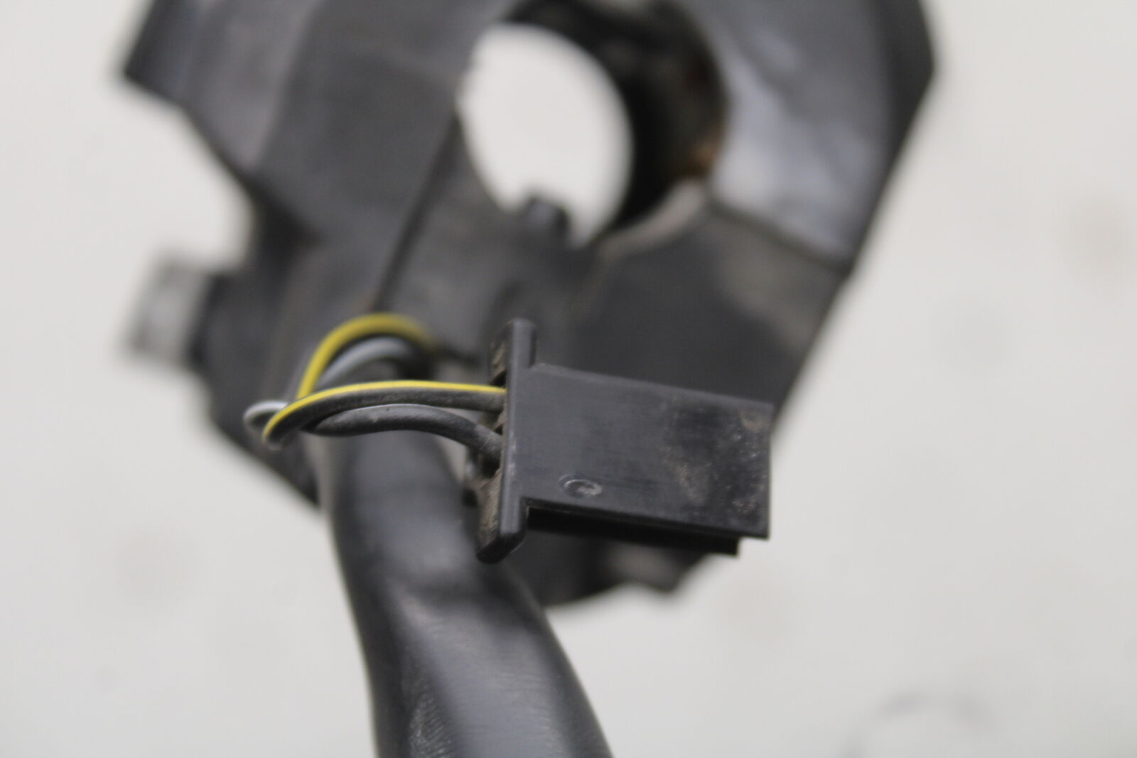 08-09 SUZUKI GSXR600 LEFT CLIP ON HANDLE HORN SIGNALS SWITCH SWITCHES BB728
