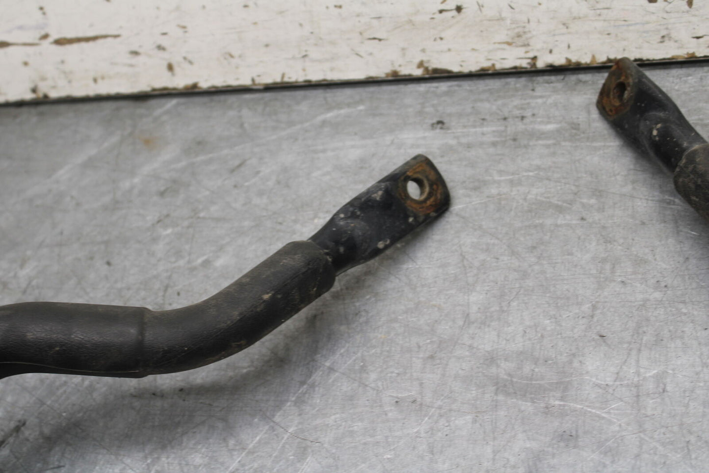 05-06 YAMAHA ROYAL STAR PASSENGER REAR SEAT GRAB BAR HANDLE SET BB697