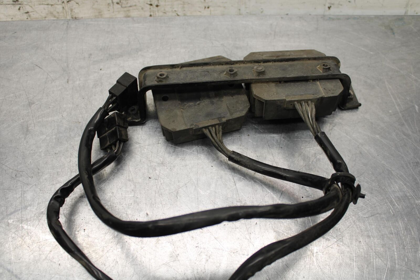 2005 Kawasaki Vulcan 1600 VN1600A Classic RECTIFIER VOLTAGE REGULATOR BB574