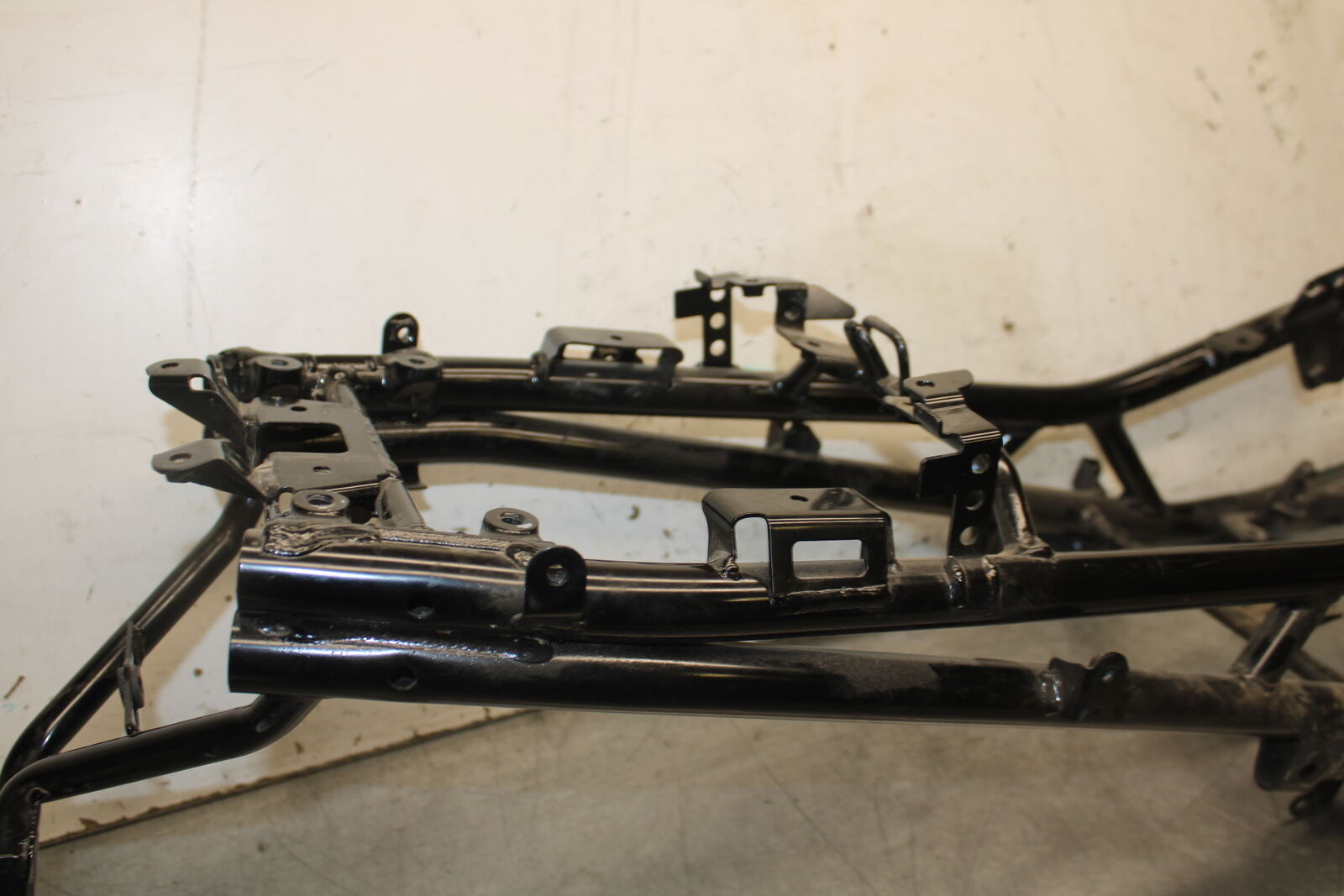 13-15 HONDA CBR500R REAR SUBFRAME BACK SUB FRAME 50240-MGZ-J01 BB704