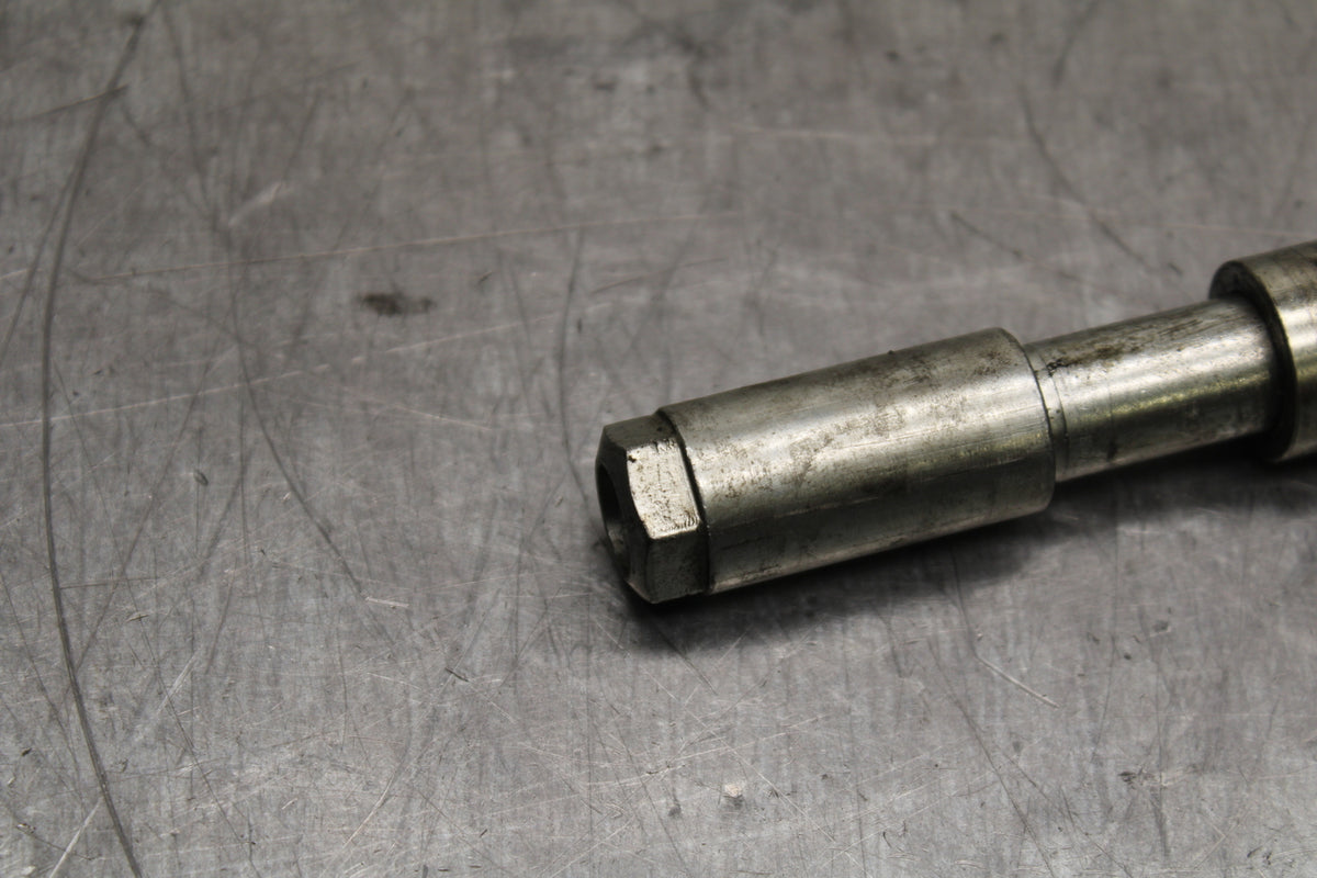 15-16 HONDA CB300F FRONT WHEEL RIM AXLE PIVOT BOLT BB740