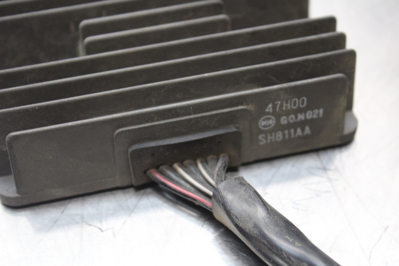 11 SUZUKI GSXR1000 RECTIFIER VOLTAGE REGULATOR BB142