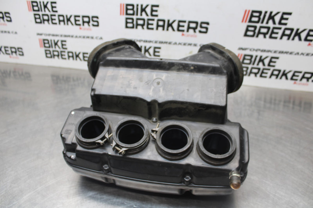 06-07 SUZUKI GSXR 600 AIRBOX AIR INTAKE FILTER BOX BB845