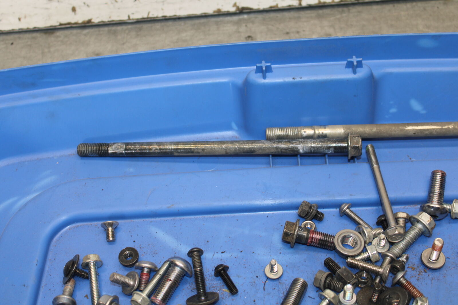 19-23 KAWASAKI NINJA ZX6R MOUNTING BOLTS HARDWARE MOTOR SCREWS BB701