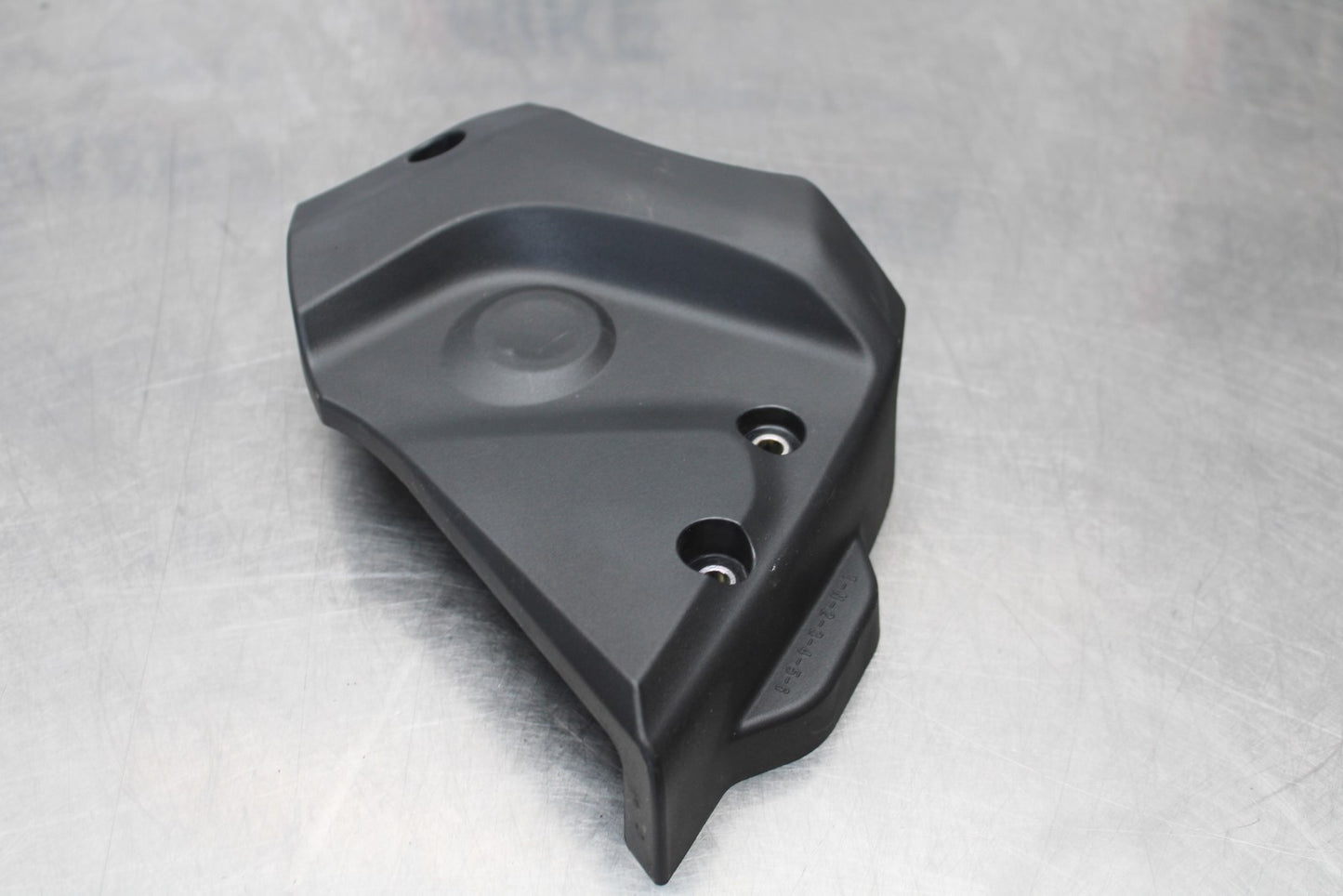 23-24 YAMAHA MT-07 ENGINE SPROCKET COVER BB194