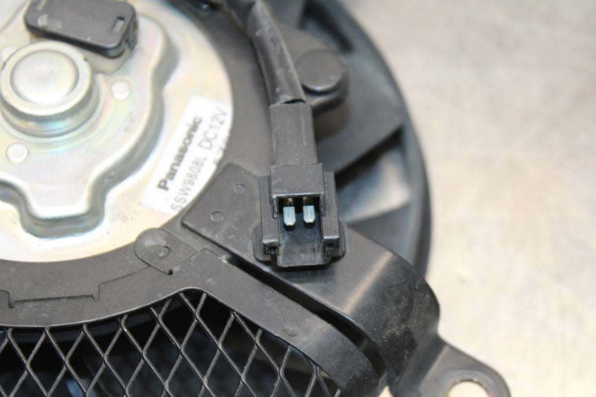 06-07 SUZUKI GSXR 600 ENGINE RADIATOR COOLING FAN BB178
