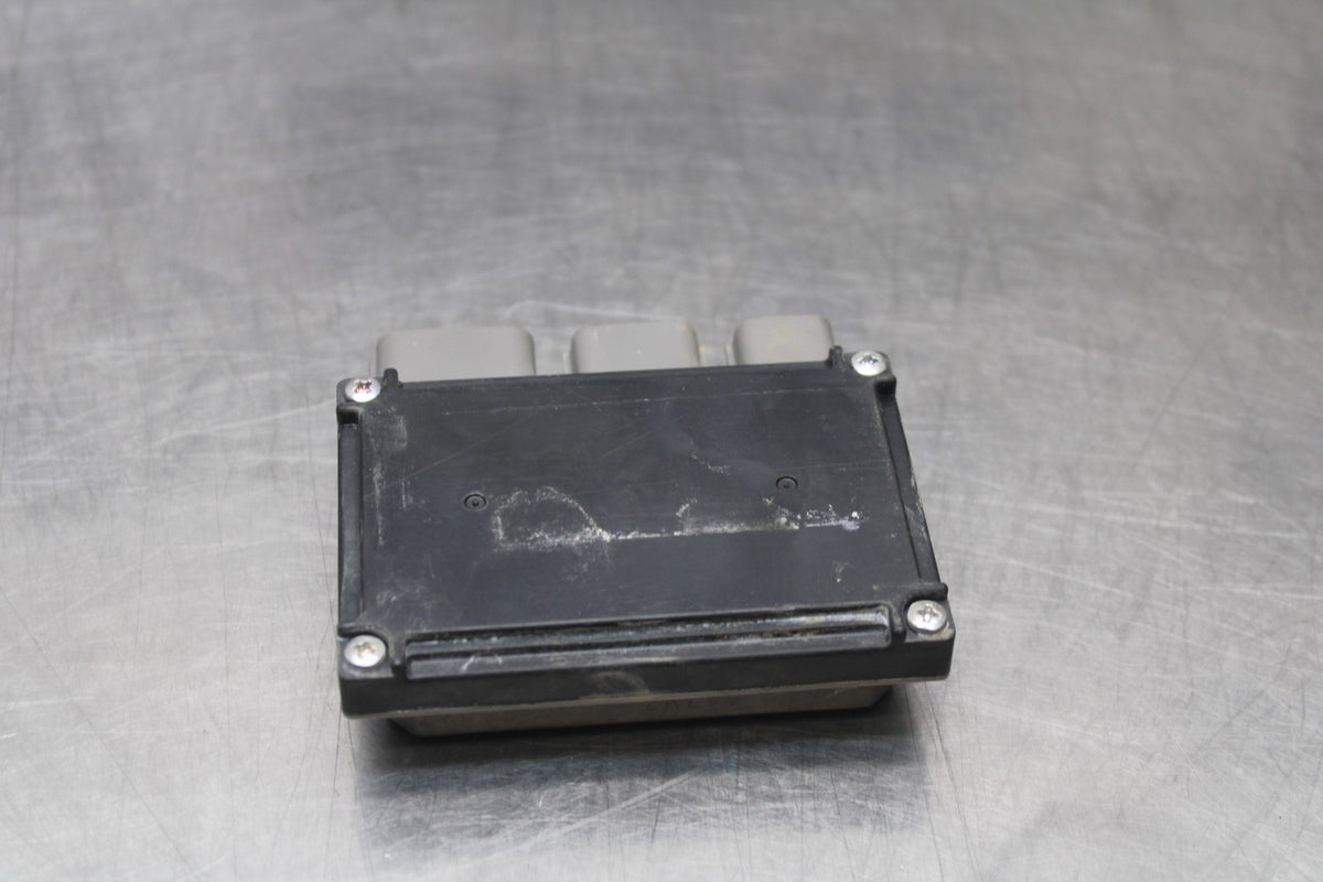 24-25 KAWASAKI NINJA ZX6R RELAY ASSEMBLY FUSE BOX BB785
