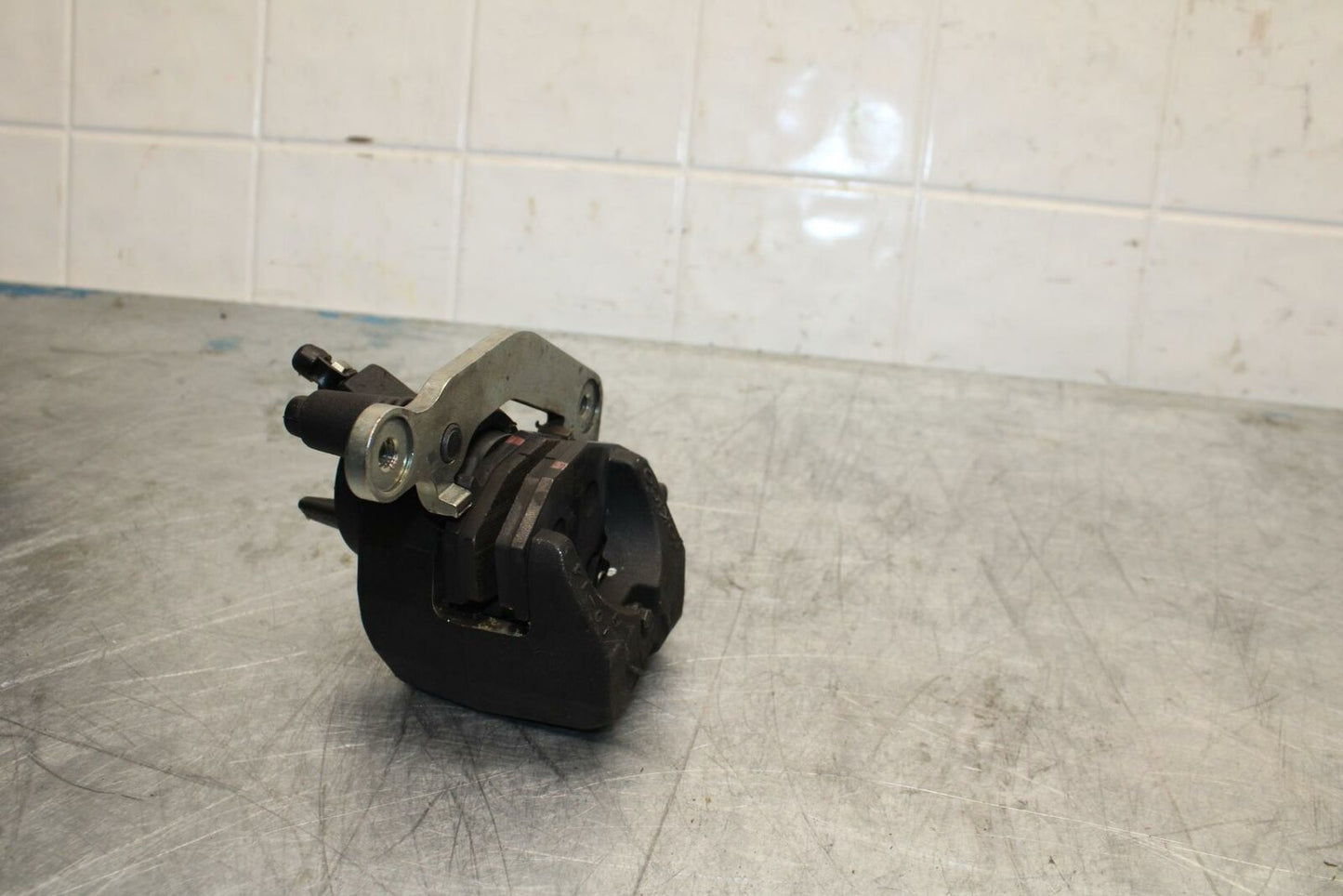 10-13 KAWASAKI Z1000 REAR BACK BRAKE CALIPER  BB421