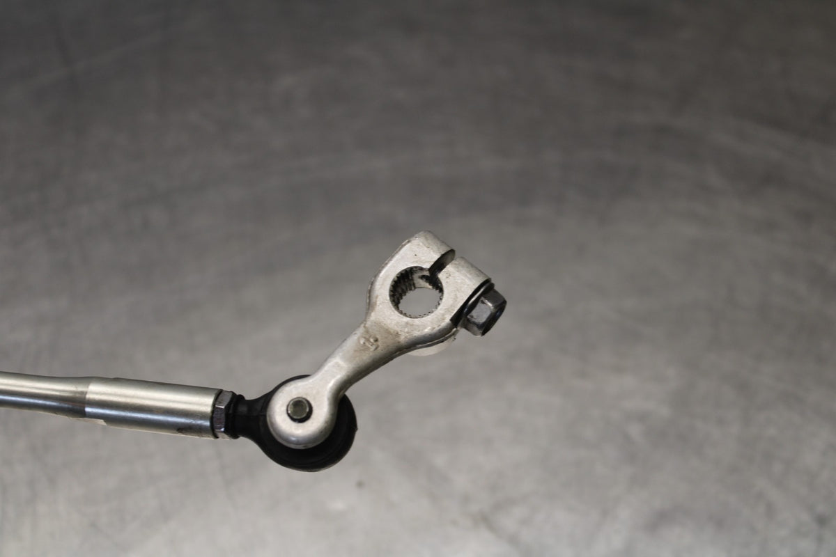03 YAMAHA YZF R1 SHIFTER LINKAGE SHIFT LINK PEDAL BB895