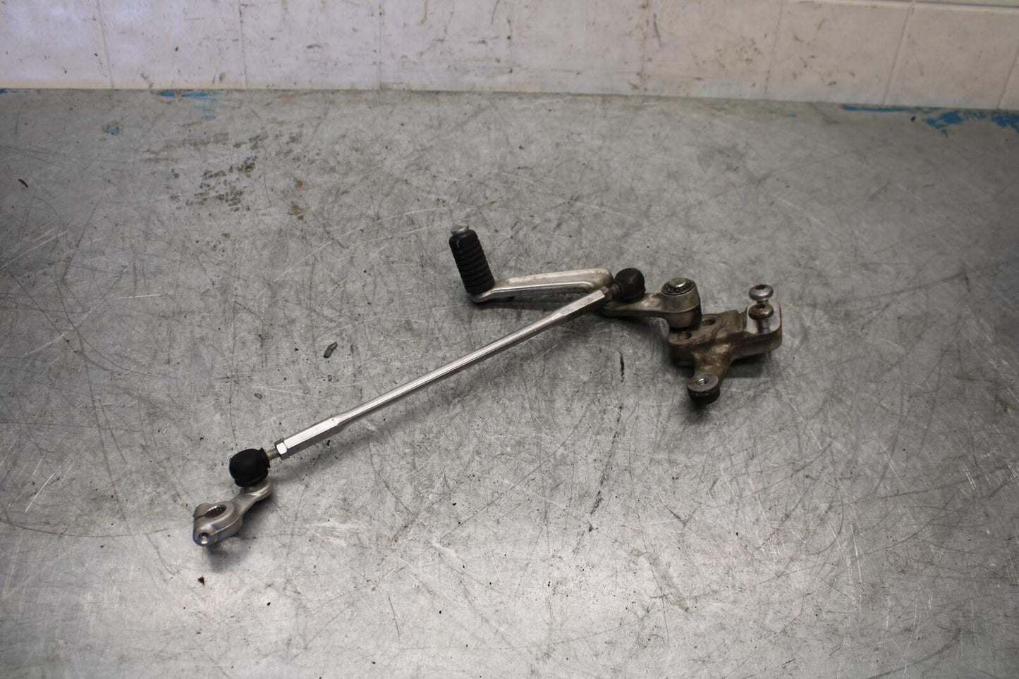 08-10 SUZUKI GSXR600 SHIFTER LINKAGE SHIFT LINK PEDAL BB430