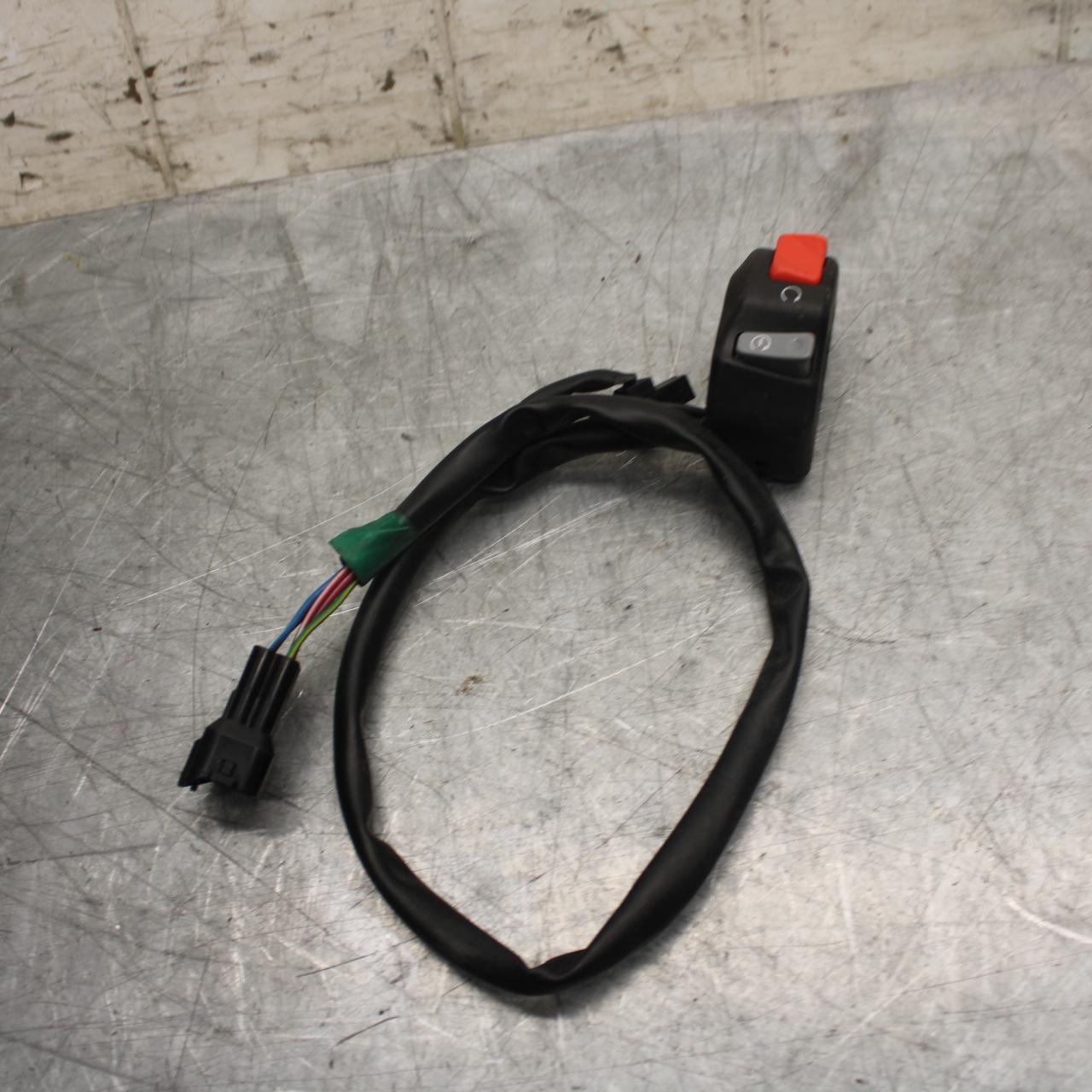 2016 Kawasaki Ninja ZX6R  RIGHT CLIP ON HANDLE KILL OFF START SWITCH BB409