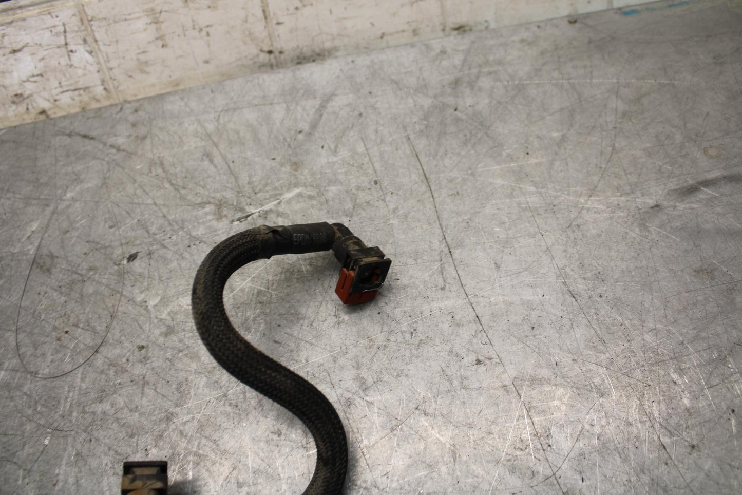 19-20 KAWASAKI NINJA ZX6R ZX636 FUEL HOSE GAS LINE TUBE PIPE BB528