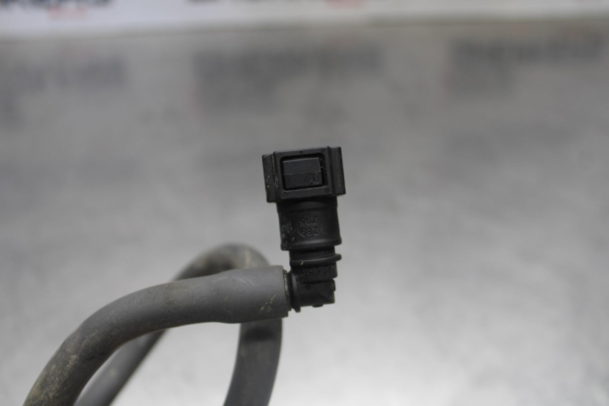 05-08 TRIUMPH SPEED TRIPLE 1050 FUEL HOSE GAS LINE TUBE PIPE BB933