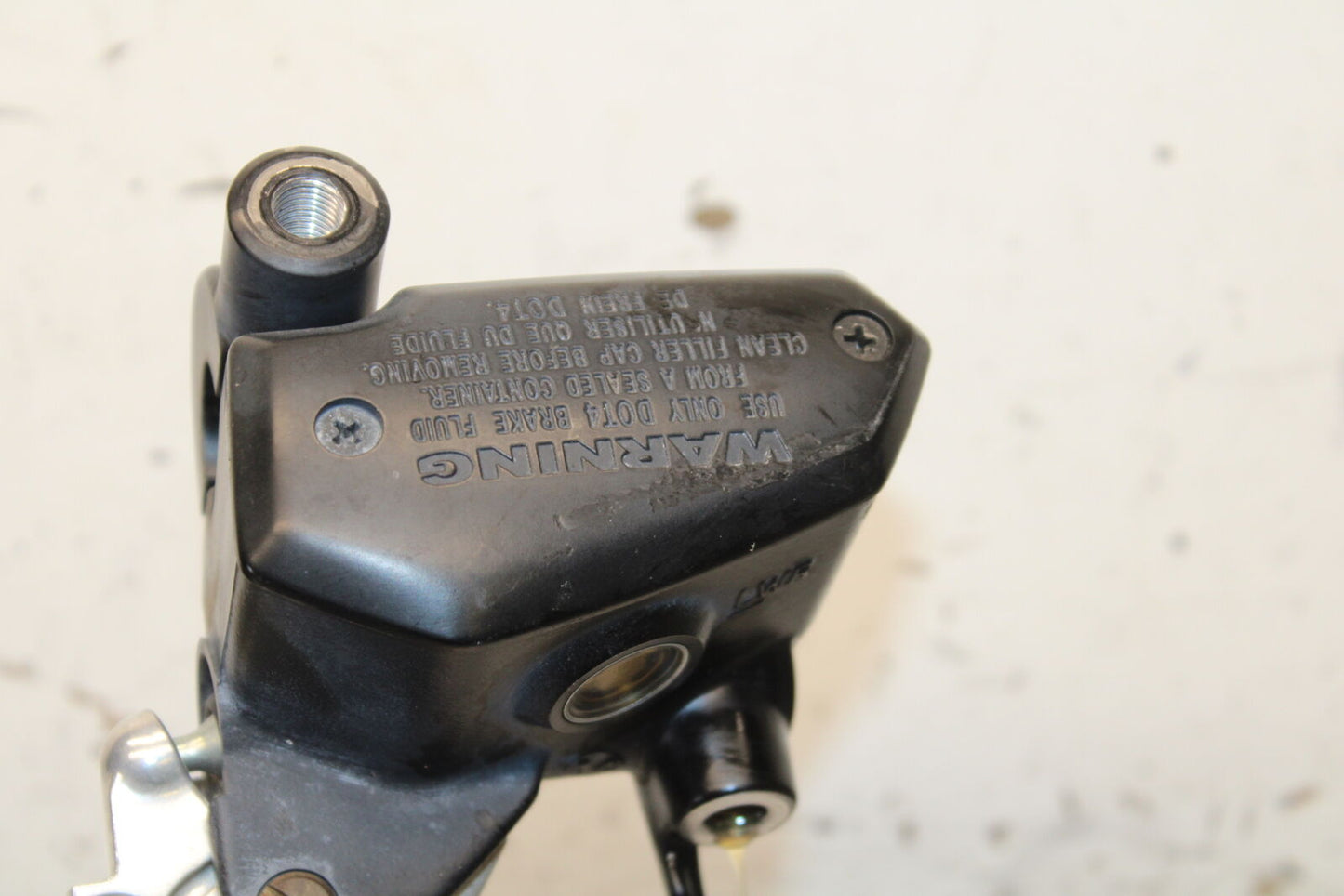 12-17 KAWASAKI ER-6N Z650 FRONT BRAKE MASTER CYLINDER w/ LEVER BB709