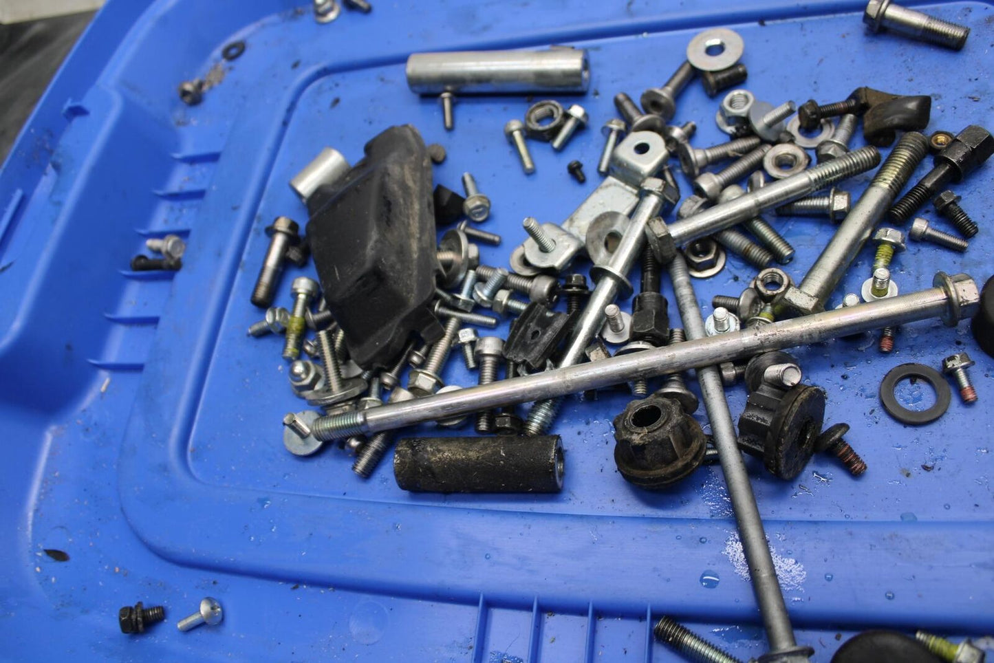 11-14 KAWASAKI VERSYS 650 LE 650C ENGINE MOUNTING BOLTS HARDWARE SCREWS BB498