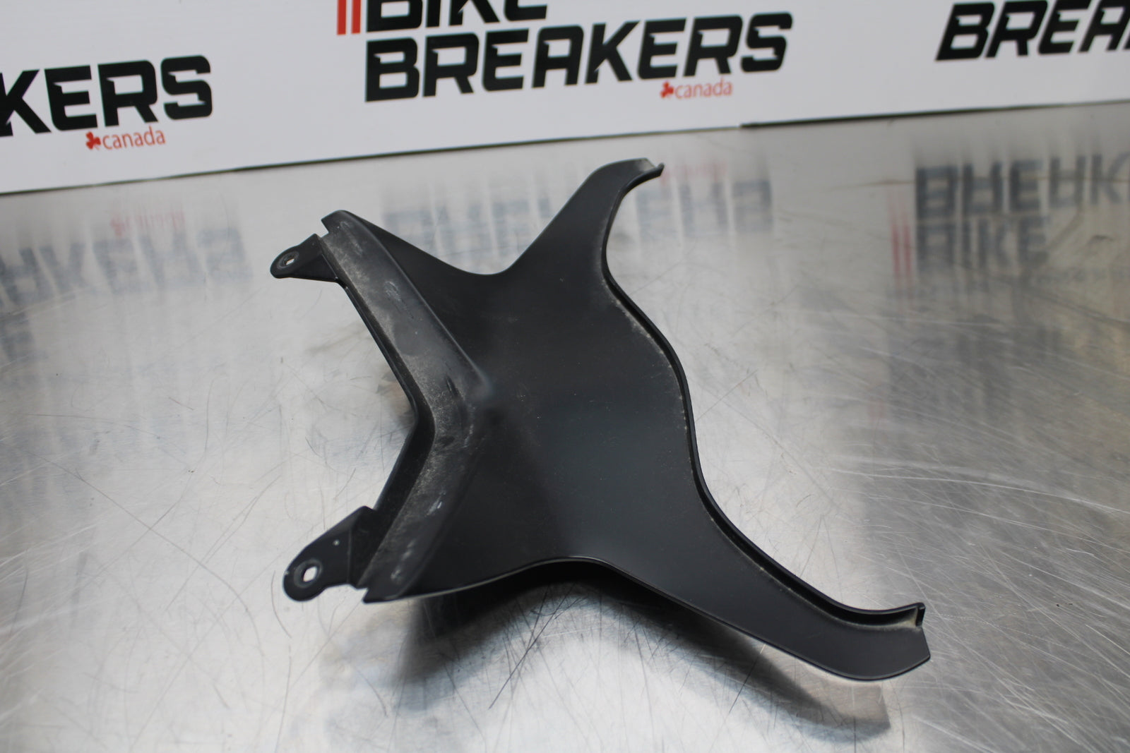 13-18 KAWASAKI NINJA ZX6R CENTER REAR BACK TAIL FAIRING COWL BB143