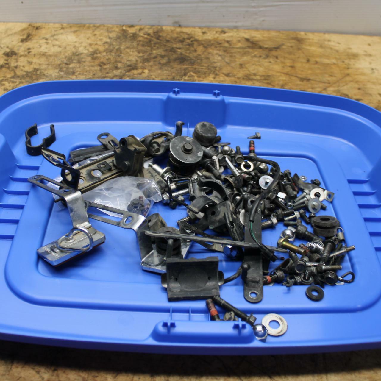 05-08 KAWASAKI VULCAN 1500 VN1500N CLASSIC BOLTS HARDWARE BB343