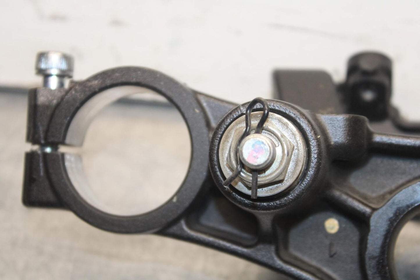 12-17 KAWASAKI ER-6N Z650 FORKS UPPER TRIPLE TREE CLAMP BB607