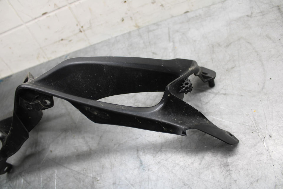 08-09 SUZUKI GSXR600 FRONT CENTER COWL FAIRING BB468