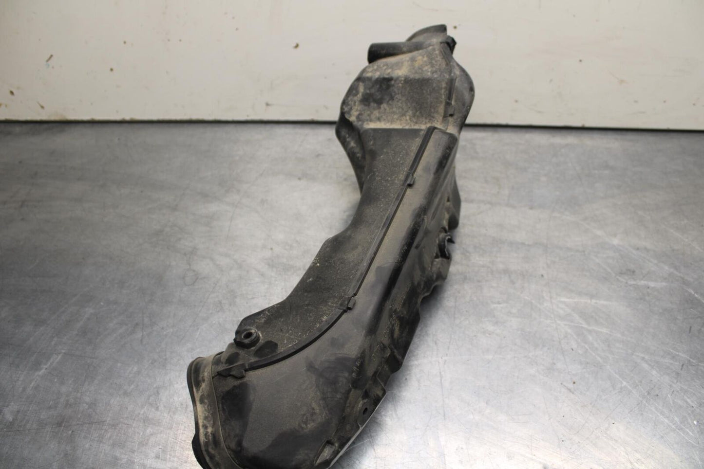 2011 Suzuki GSXR600 RIGHT LEFT AIR INTAKE DUCTS BB605