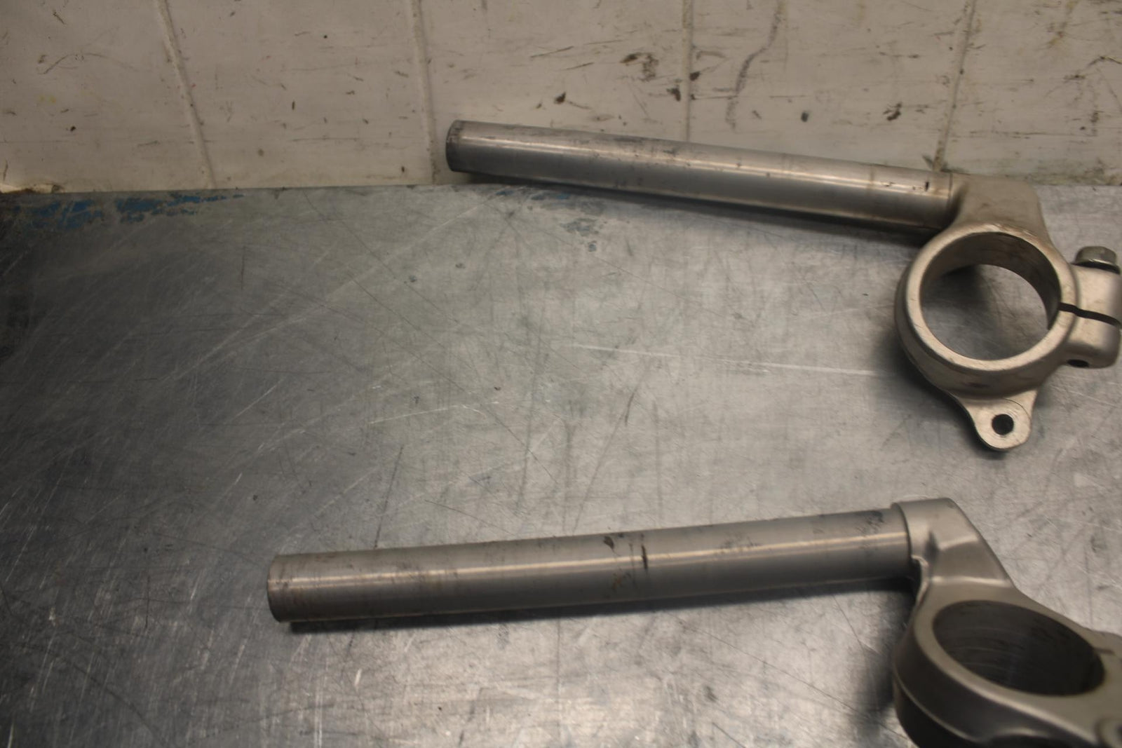 97-98 SUZUKI GSXR 600 SRAD LEFT RIGHT CLIP ON ONS HANDLEBARS PAIR SET BB455