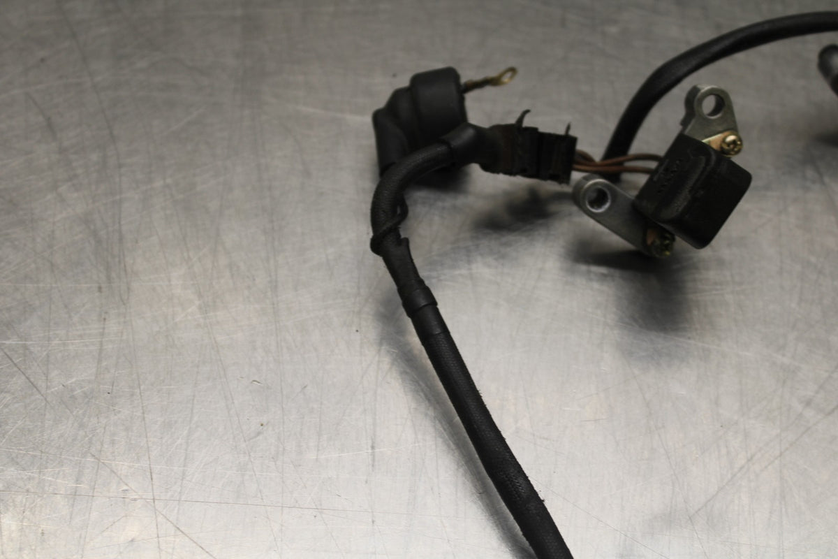 84 HONDA INTERCEPTOR 1000 VF1000F MOTOR COIL PICKUP PULSE PULSER SENSOR BB878