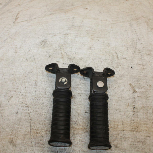 06-21 KAWASAKI VULCAN 900 FRONT FOOT RESTS PEGS STEPS SET PAIR BB363