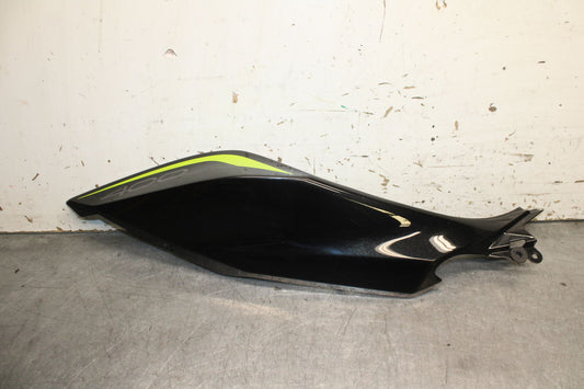 19-22 KAWASAKI Z400 RIGHT REAR BACK TAIL FAIRING COWL SHROUD BB738