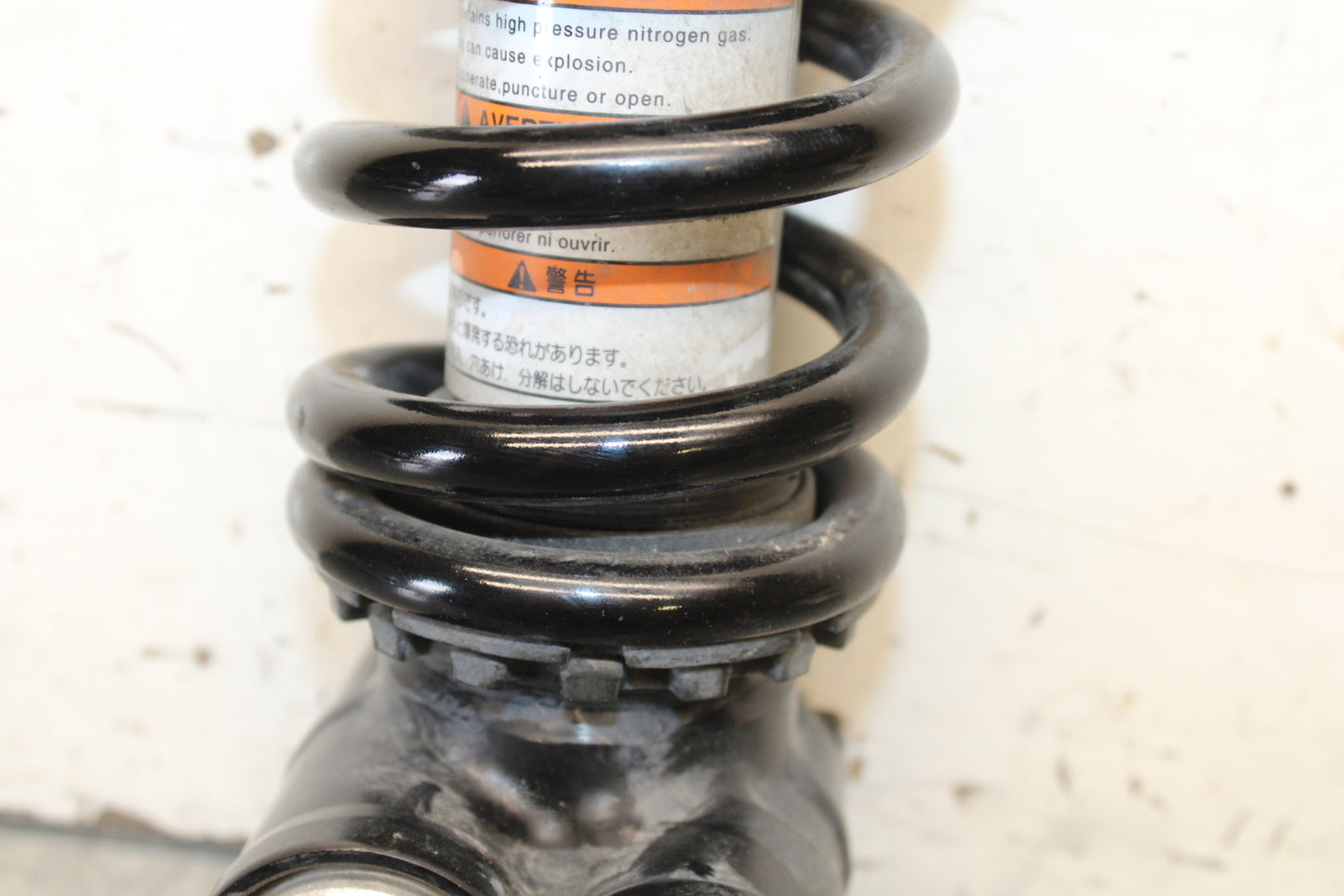 16 KAWASAKI NINJA ZX10R REAR BACK SHOCK ABSORBER SUSPENSION 45014-0515-52J BB650