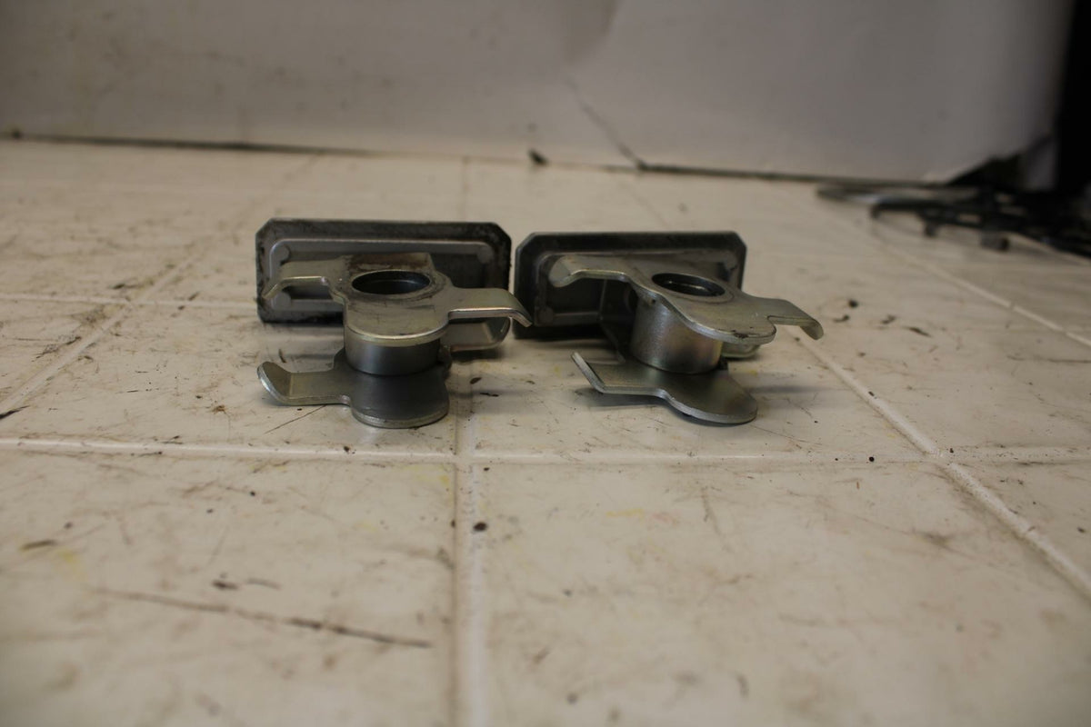 07 SUZUKI SV650 SWINGARM CHAIN TENSIONER ADJUSTMENT BRACKETS  BB13
